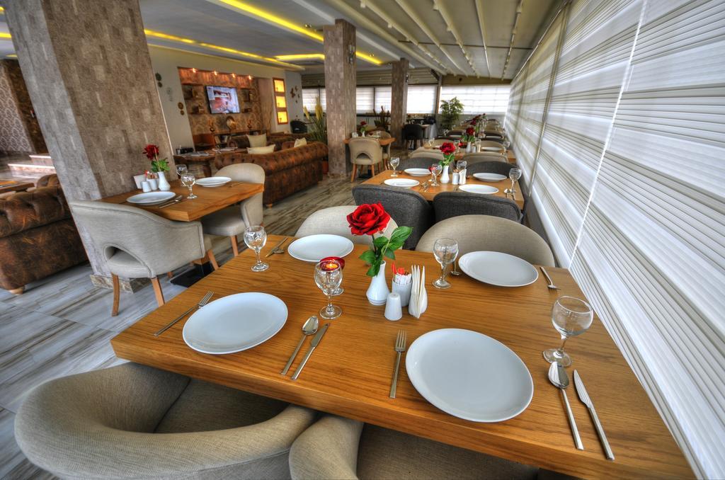 Golden Deluxe Hotel Adana Exterior foto