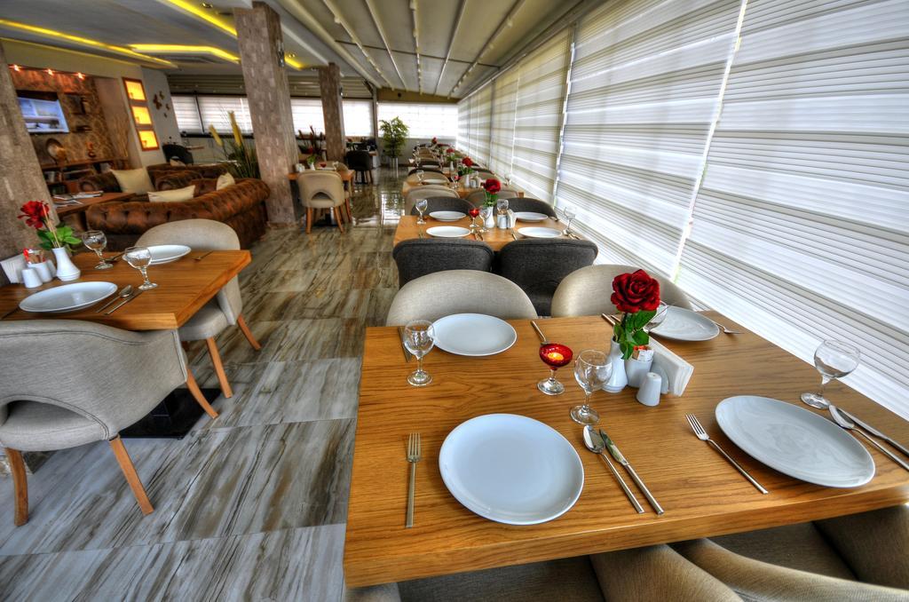 Golden Deluxe Hotel Adana Exterior foto
