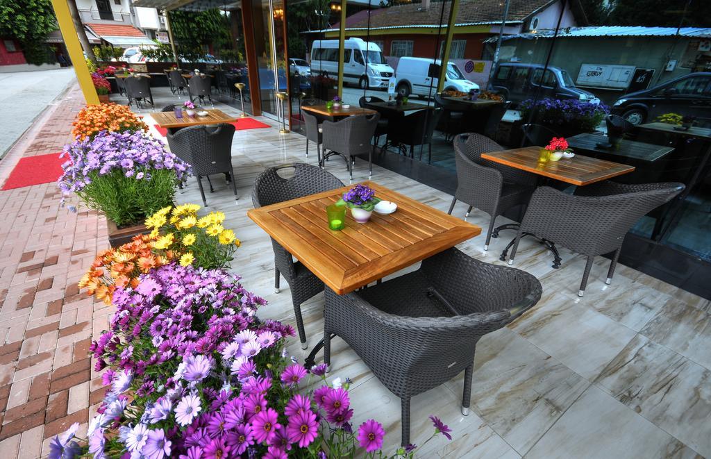 Golden Deluxe Hotel Adana Exterior foto