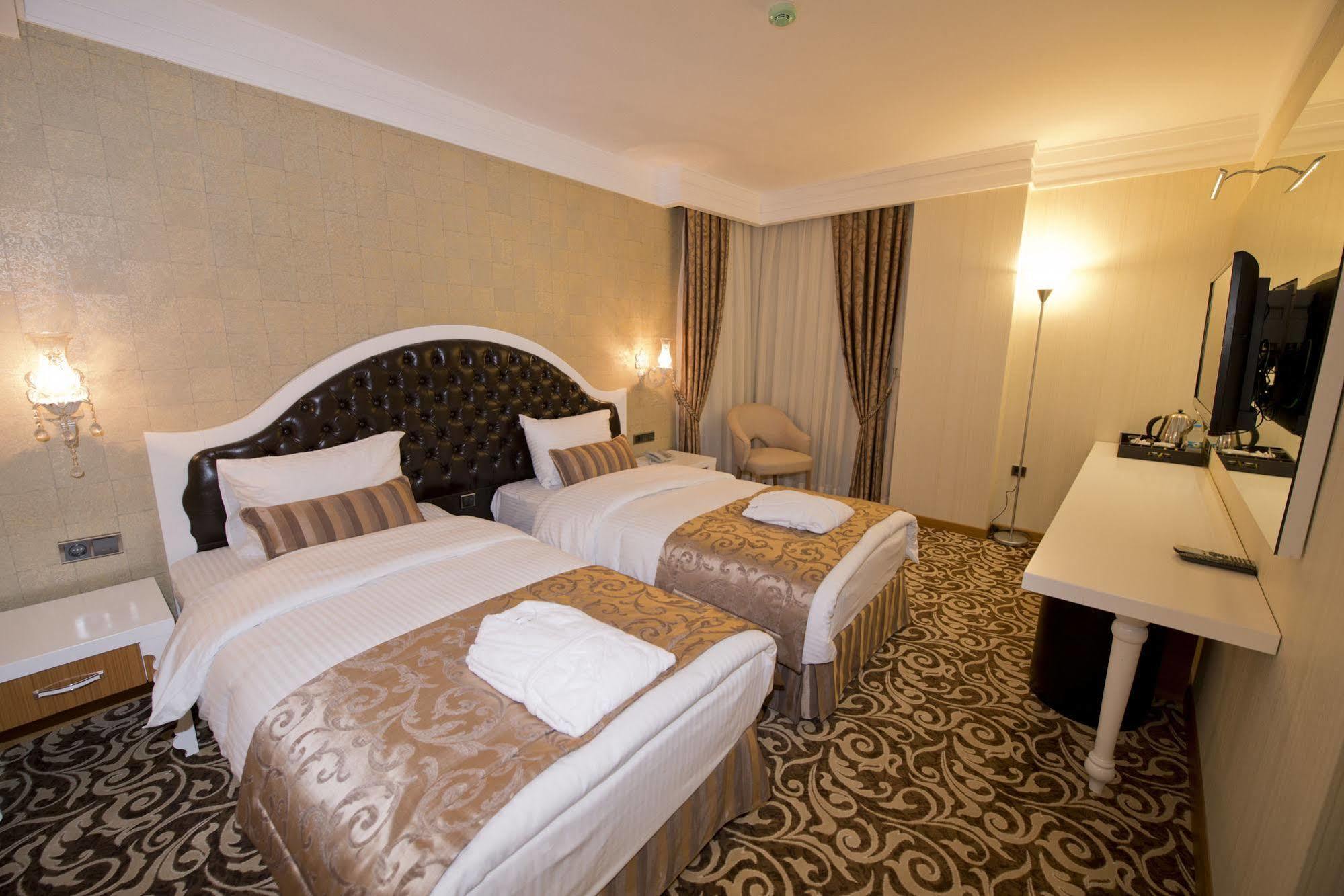 Golden Deluxe Hotel Adana Exterior foto